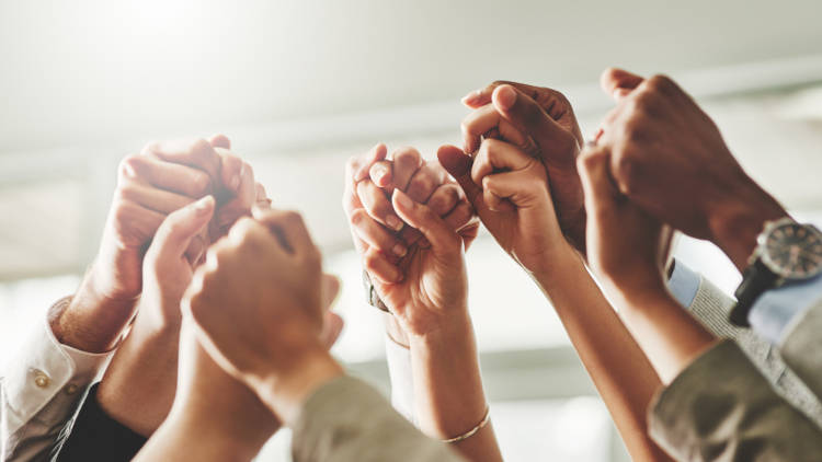 VICTORYUS - Clause d’insertion : levier stratégique ou contrainte dans les marchés publics ?